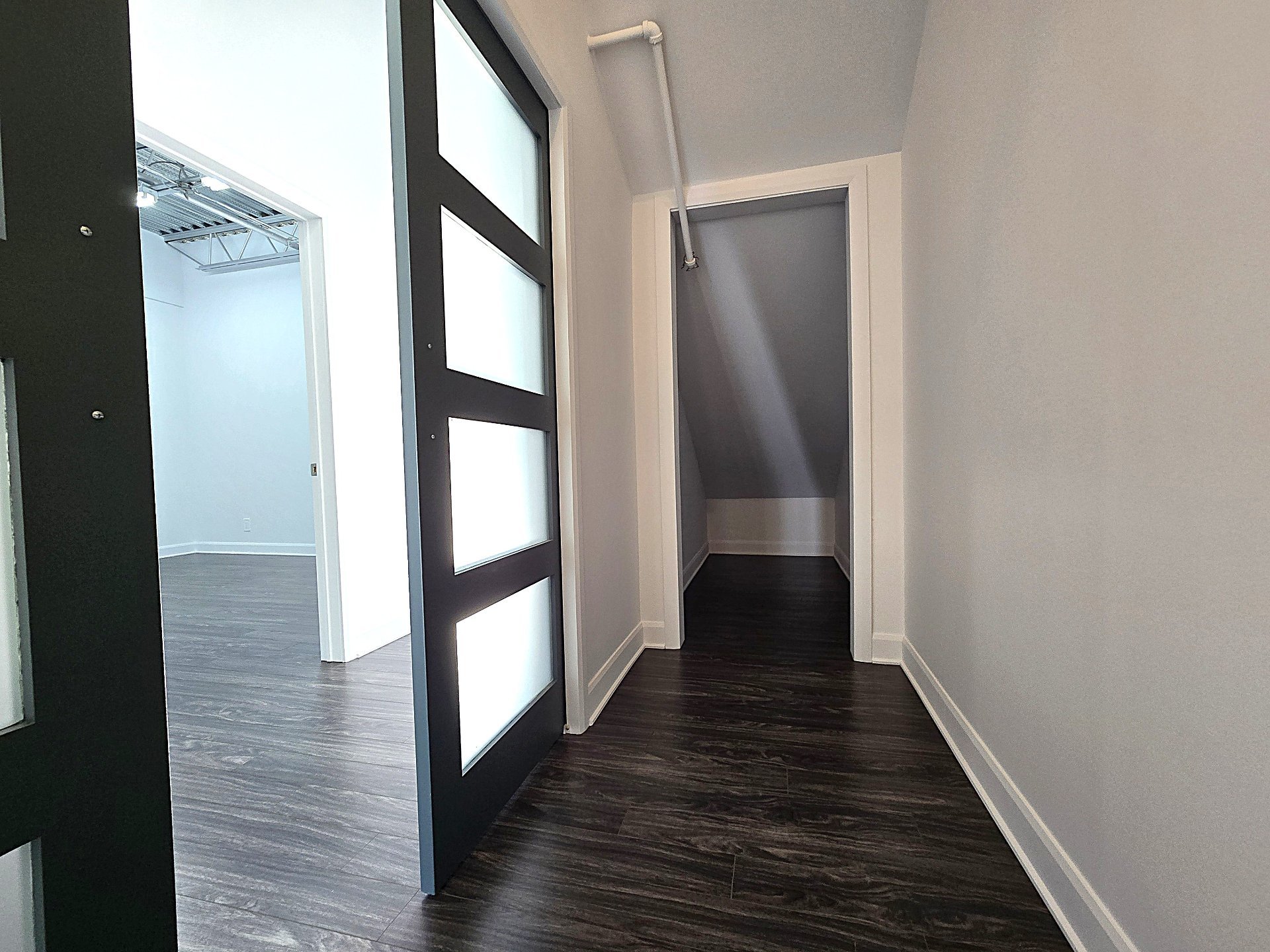 573 Boul. du Curé-Boivin, Boisbriand, Quebec J7G2A8, ,Industriel,For Rent,Boul. du Curé-Boivin,14385339