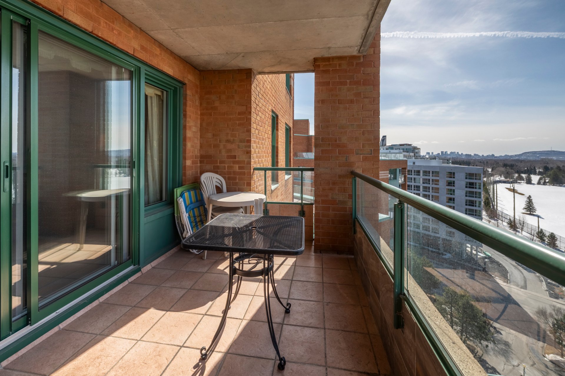 5115 Boul. de l'Assomption, Montréal (Rosemont/La Petite-Patrie), Quebec H1T4B2, 2 Chambres Chambres, 7 Chambres Chambres,1 Salle de bainsSalle de bain,Résidentiel,À vendre,Boul. de l'Assomption,15419471