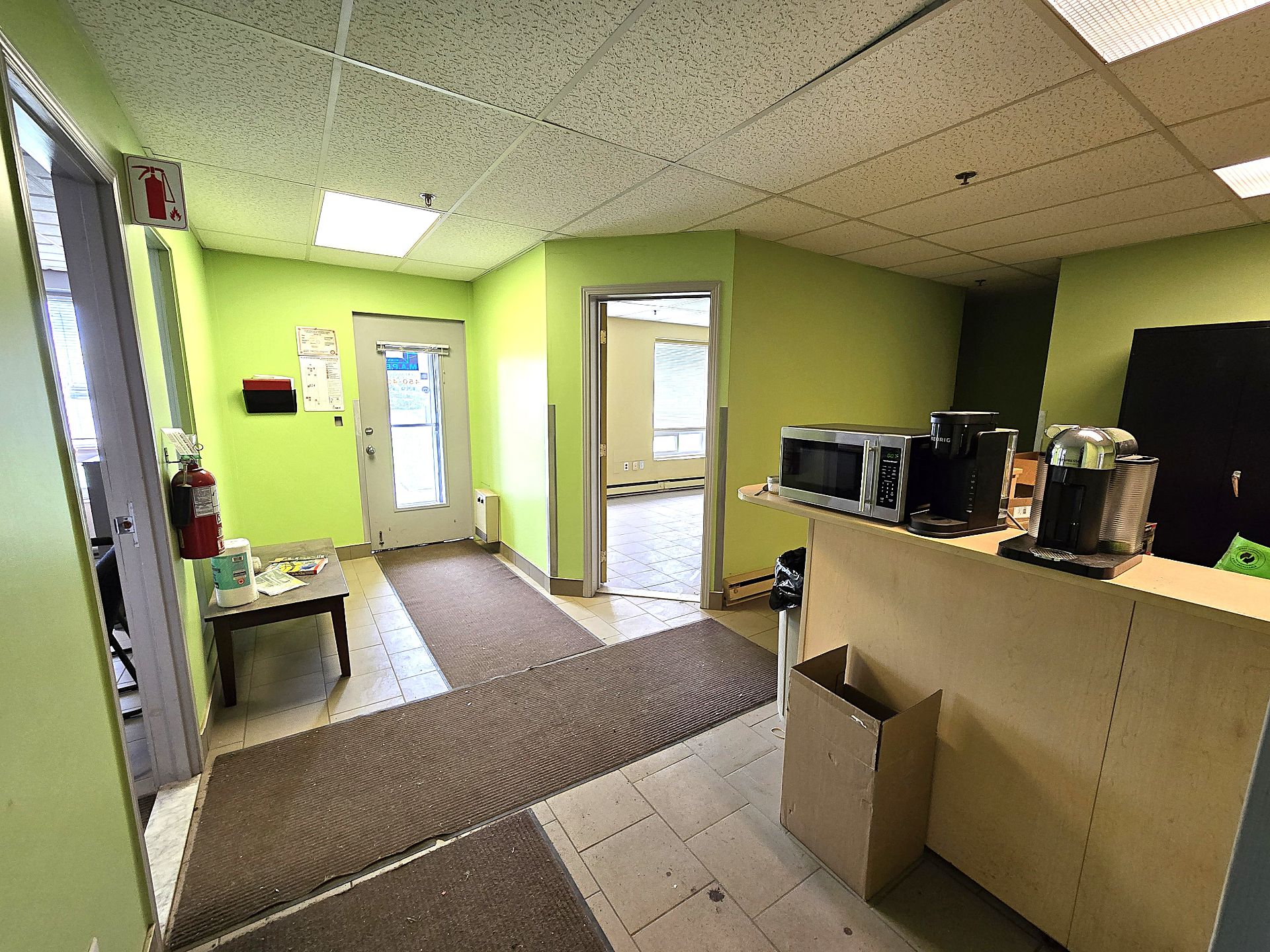 824 Boul. du Curé-Boivin, Boisbriand, Quebec J7G2A7, ,Industriel,For Rent,Boul. du Curé-Boivin,9586298