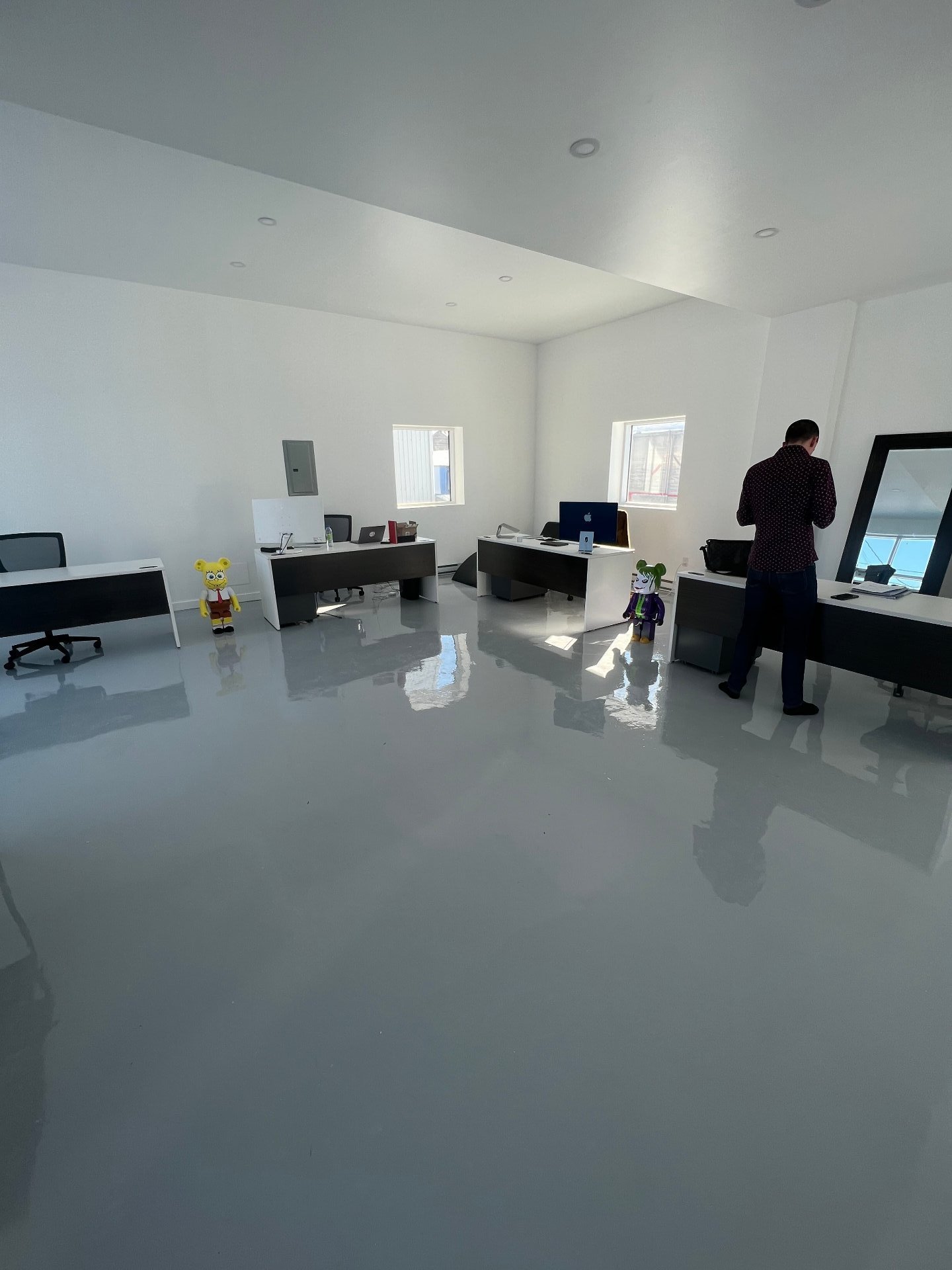 934 Mtée Champagne, Laval (Sainte-Dorothée), Quebec H7X3V4, ,Commercial,For Rent,Mtée Champagne,22990698