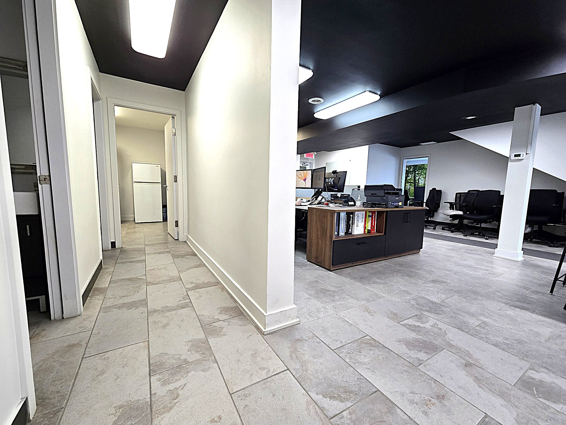 3591 Boul. de la Grande-Allée, Boisbriand, Quebec J7H1H5, ,Industriel,For Rent,Boul. de la Grande-Allée,19602764