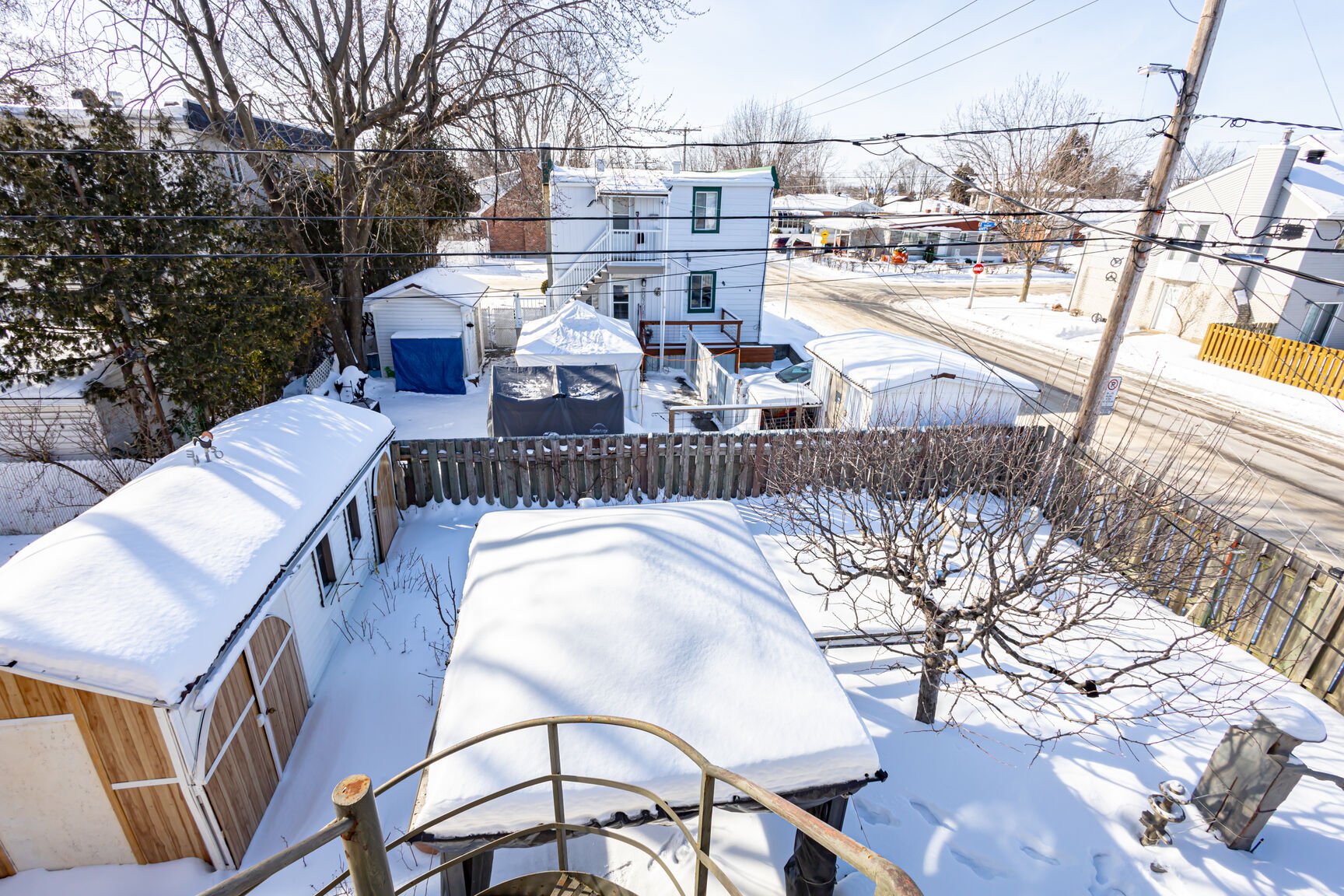 1860 Rue Favreau, Laval (Chomedey), Quebec H7T1X4, 3 Bedrooms Bedrooms, 13 Rooms Rooms,3 BathroomsBathrooms,Multi-family (2 to 5 units),For Sale,Rue Favreau,13168530