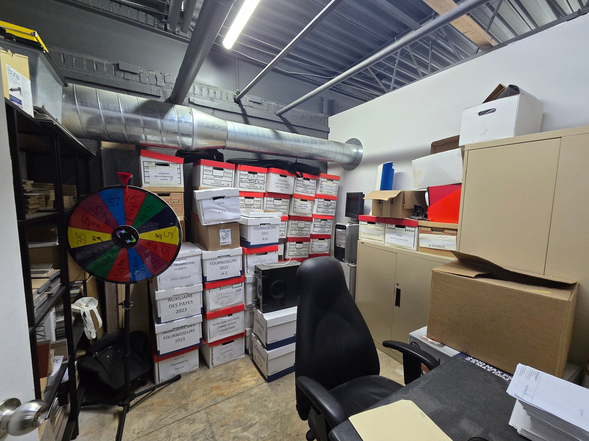 1645 Desserte Nord Laval (A-440) O., Laval (Chomedey), Quebec H7L3W3, ,Industriel,For Rent,Desserte Nord Laval (A-440) O.,20710019