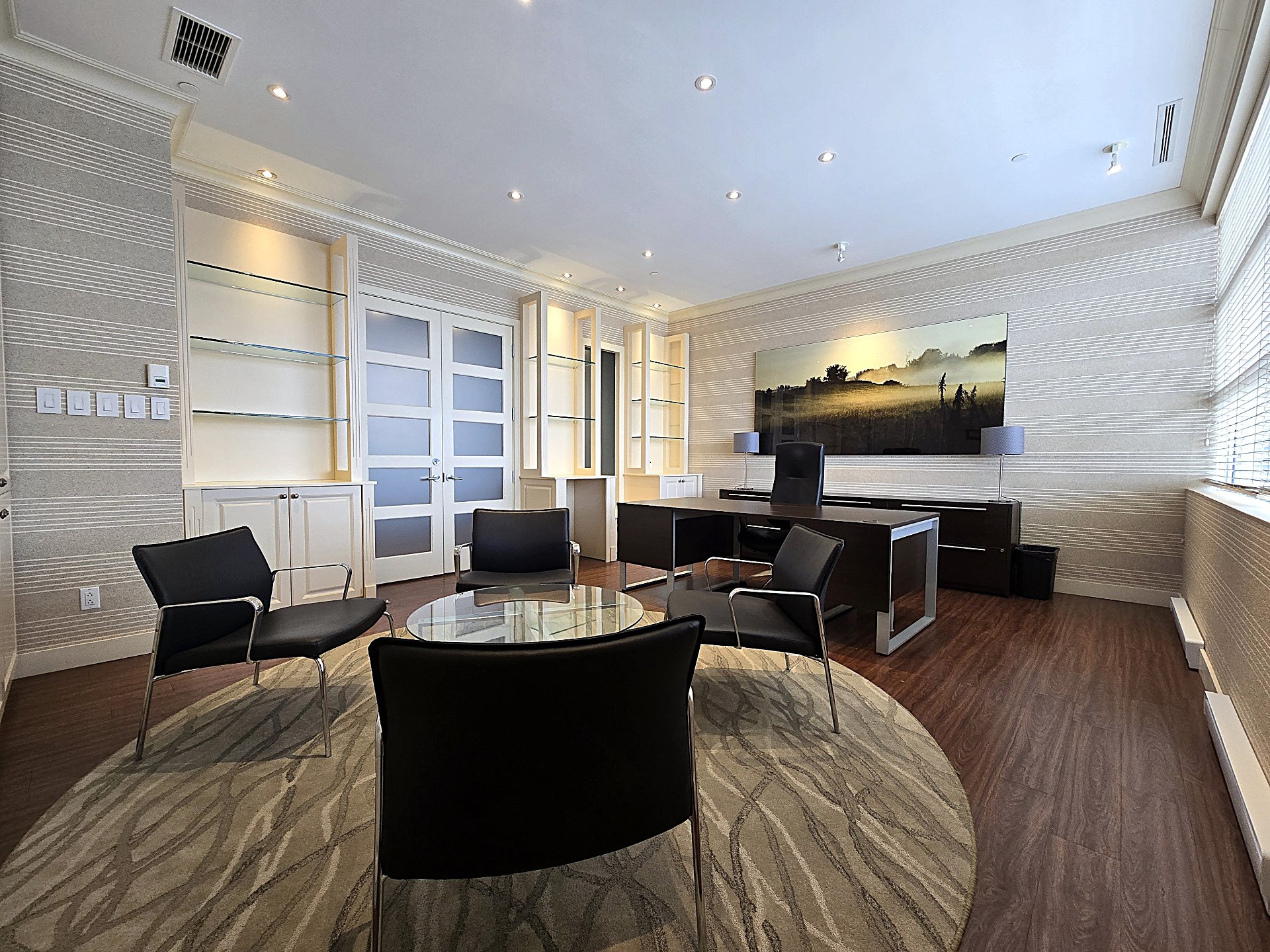 4629 Rue Louis-B.-Mayer, Laval (Chomedey), Quebec H7P6G5, ,Industriel,A Louer,Rue Louis-B.-Mayer,25693750