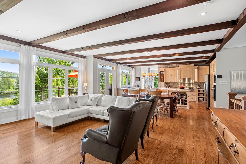 1056 Ch. Morgan, Saint-Adolphe-d'Howard, Quebec J0T2B2, 3 Bedrooms Bedrooms, 18 Rooms Rooms,2 BathroomsBathrooms,Residential,For Sale,Ch. Morgan,13125301