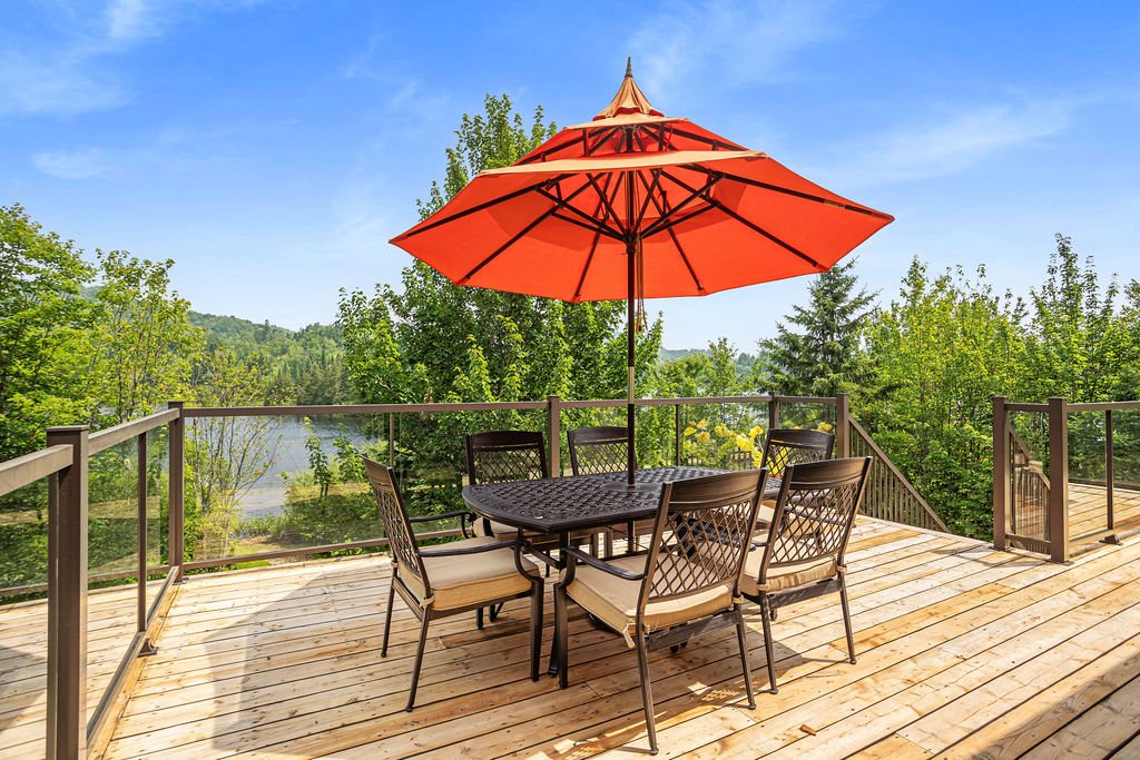 1056 Ch. Morgan, Saint-Adolphe-d'Howard, Quebec J0T2B2, 3 Bedrooms Bedrooms, 18 Rooms Rooms,2 BathroomsBathrooms,Residential,For Sale,Ch. Morgan,13125301