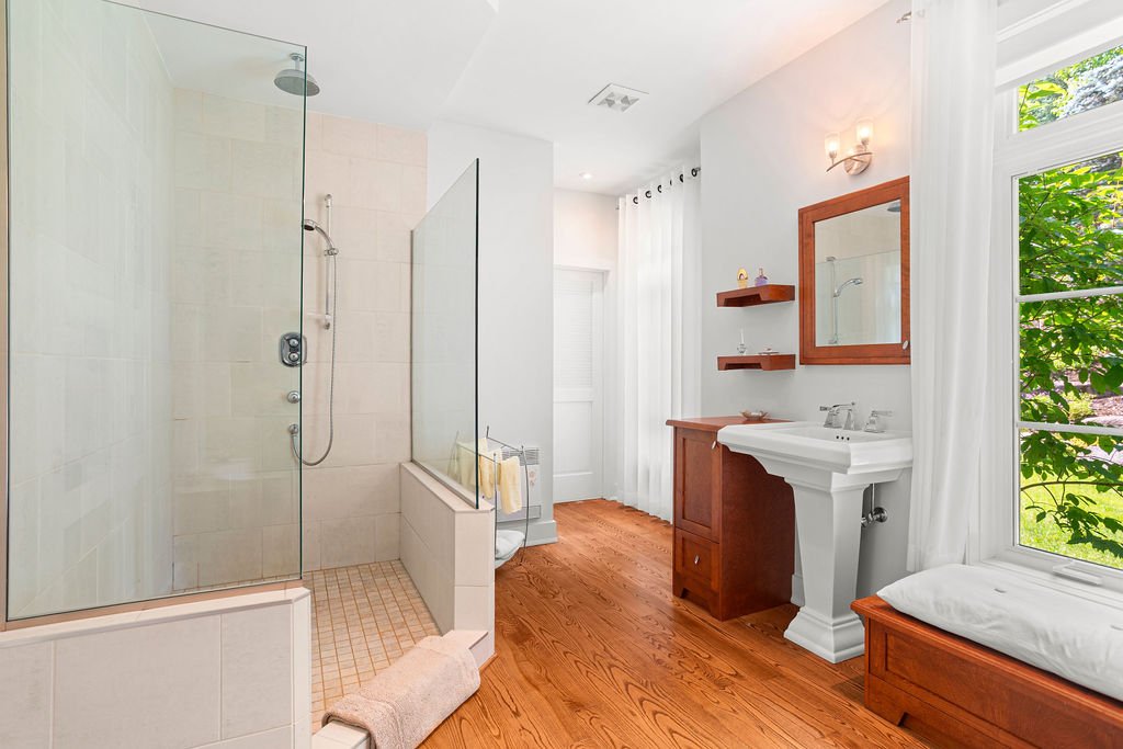 1056 Ch. Morgan, Saint-Adolphe-d'Howard, Quebec J0T2B2, 3 Bedrooms Bedrooms, 18 Rooms Rooms,2 BathroomsBathrooms,Residential,For Sale,Ch. Morgan,13125301