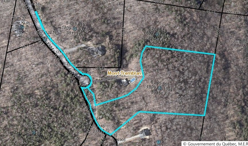 Ch. du Grand-Pic, Mont-Tremblant, Quebec J8E0J8, ,Land / Lot,For Sale,Ch. du Grand-Pic,13208124