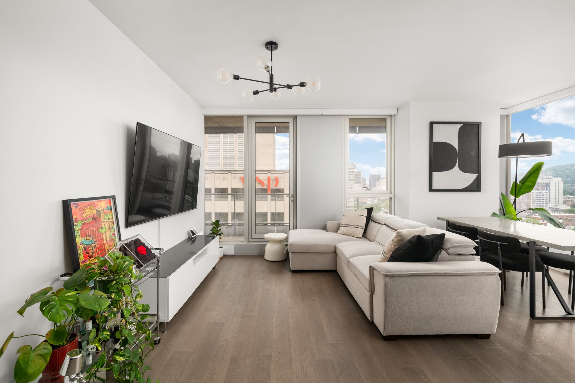 Appartement
                                                            à vendre  Montréal (Ville-Marie)
