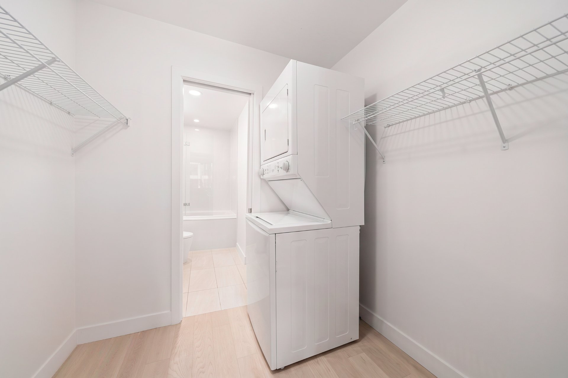 Walk-in closet