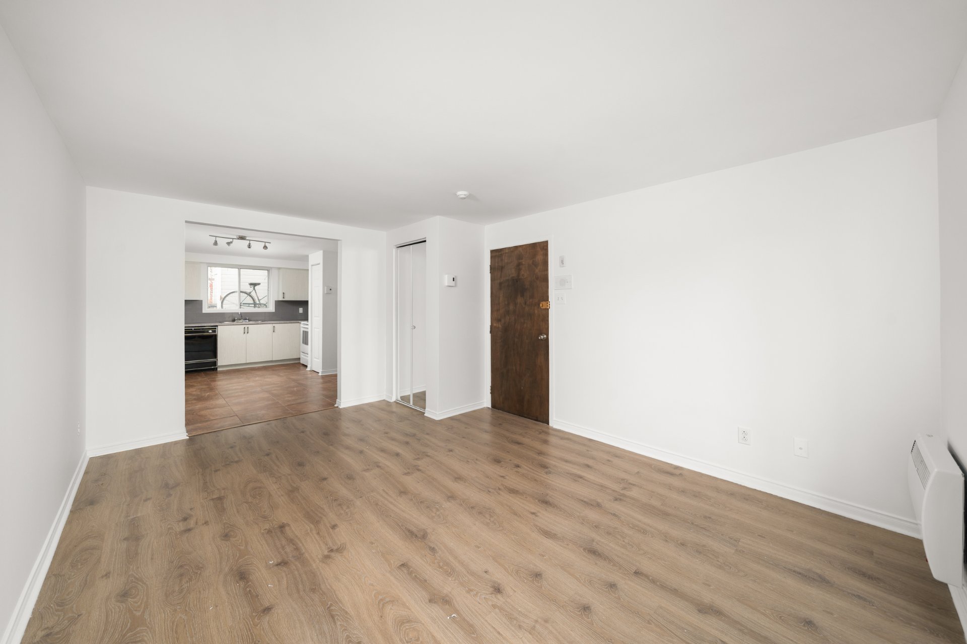 Appartement
                                                            
                                                            à louer Longueuil (Le Vieux-Longueuil)