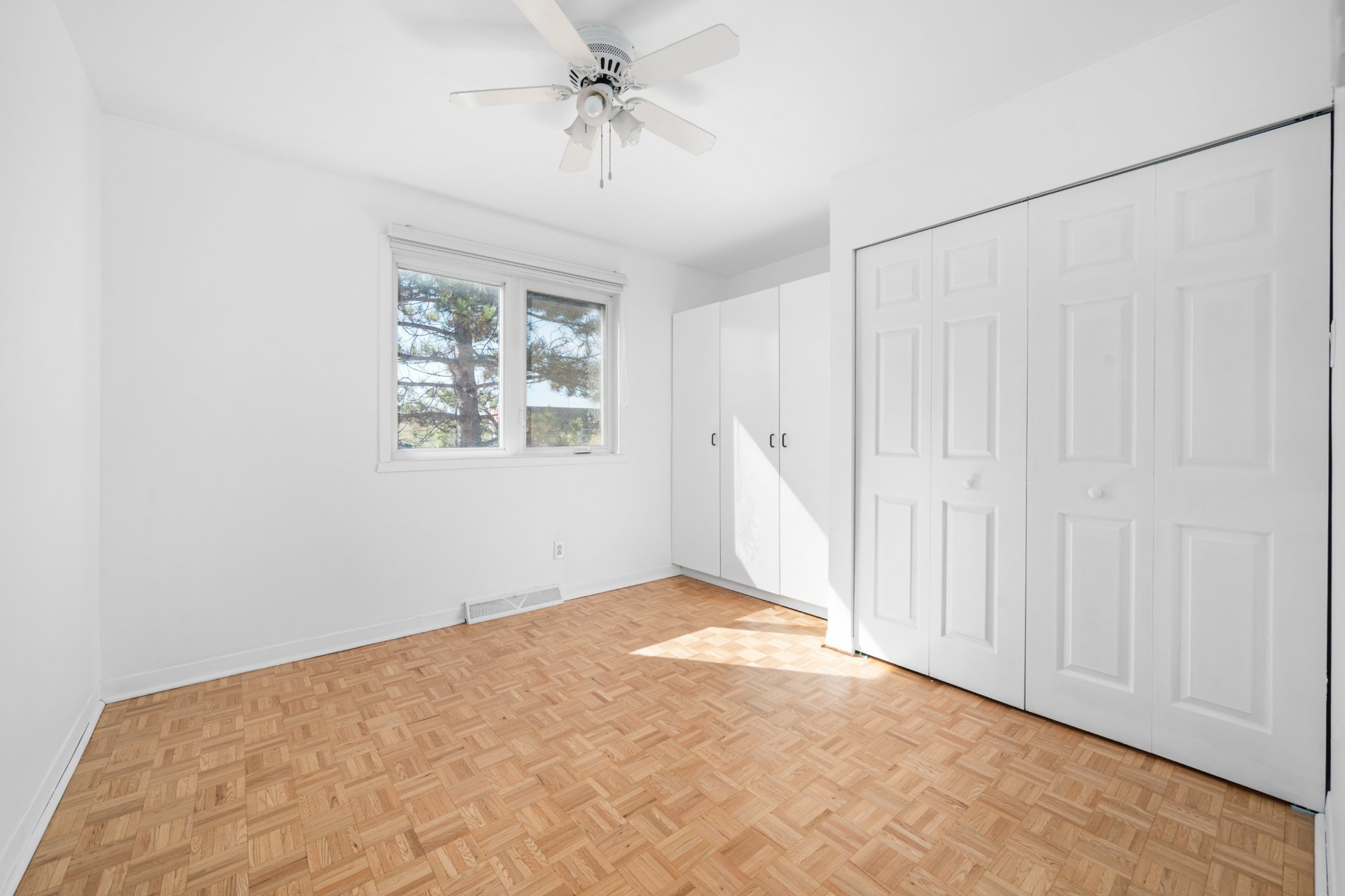 Apartment
                                                            
                                                            for rent Brossard
