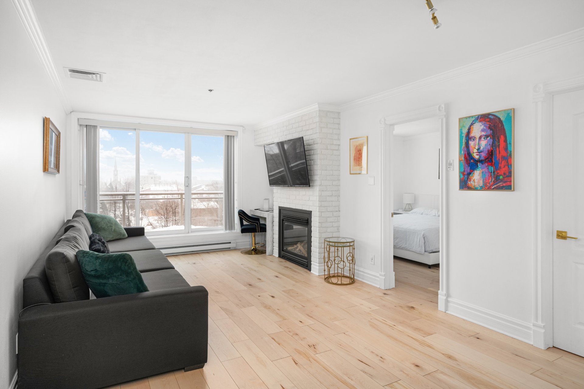 Apartment
                                                             for sale Montréal (Ville-Marie)