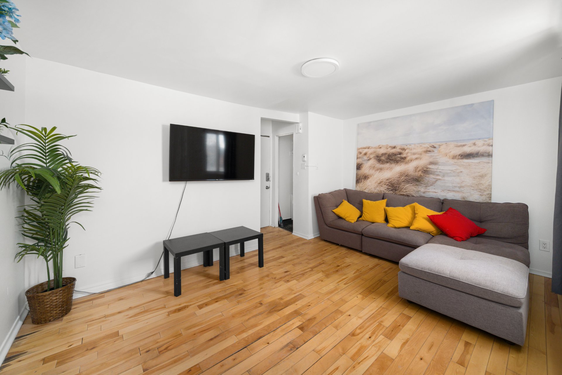 Apartment
                                                            
                                                            for rent Montréal (Mercier/Hochelaga-Maisonneuve)