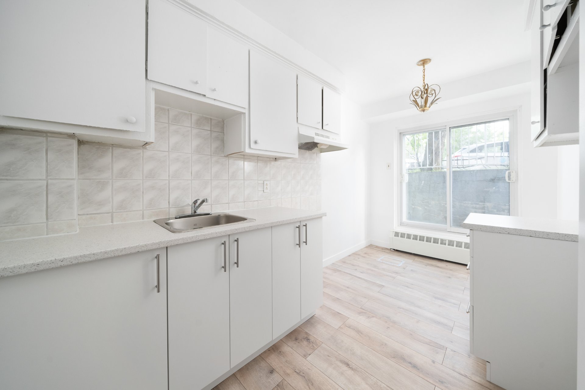 Apartment
                                                            
                                                            for rent Montréal (Côte-des-Neiges/Notre-Dame-de-Grâce)